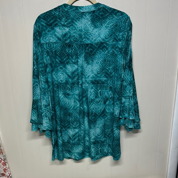 Coral Bay Green and Blue Tunic with Bell Sleeves and Mandarin Collar - Picture 6 of 11
